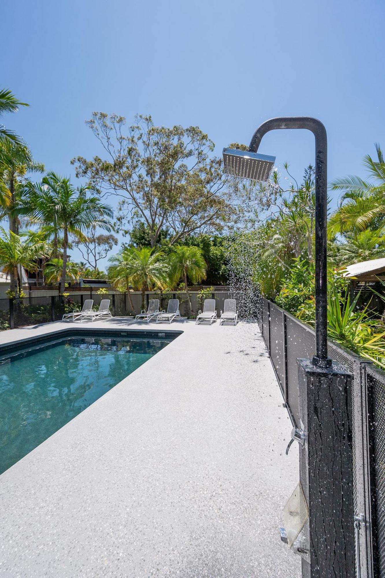 Caribbean Noosa Aparthotel Exterior foto
